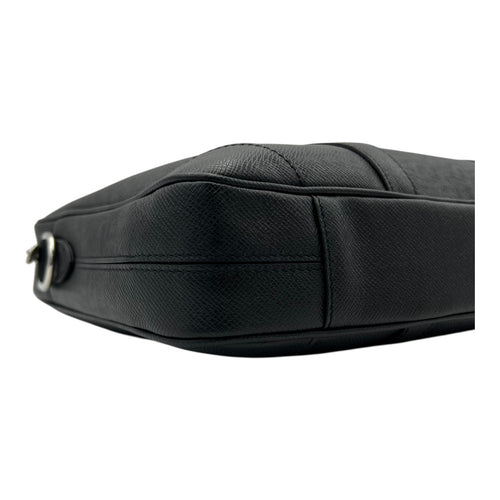 Louis Vuitton Porte Documents Voyage Messenger Black in Calfskin, Silver hardware_7