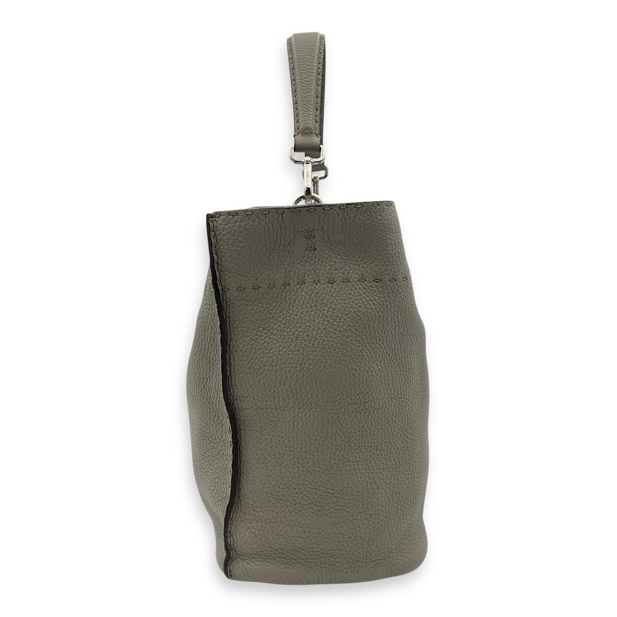 Fendi Selleria Shoulder Bag White in Calfskin, Silver hardware_3
