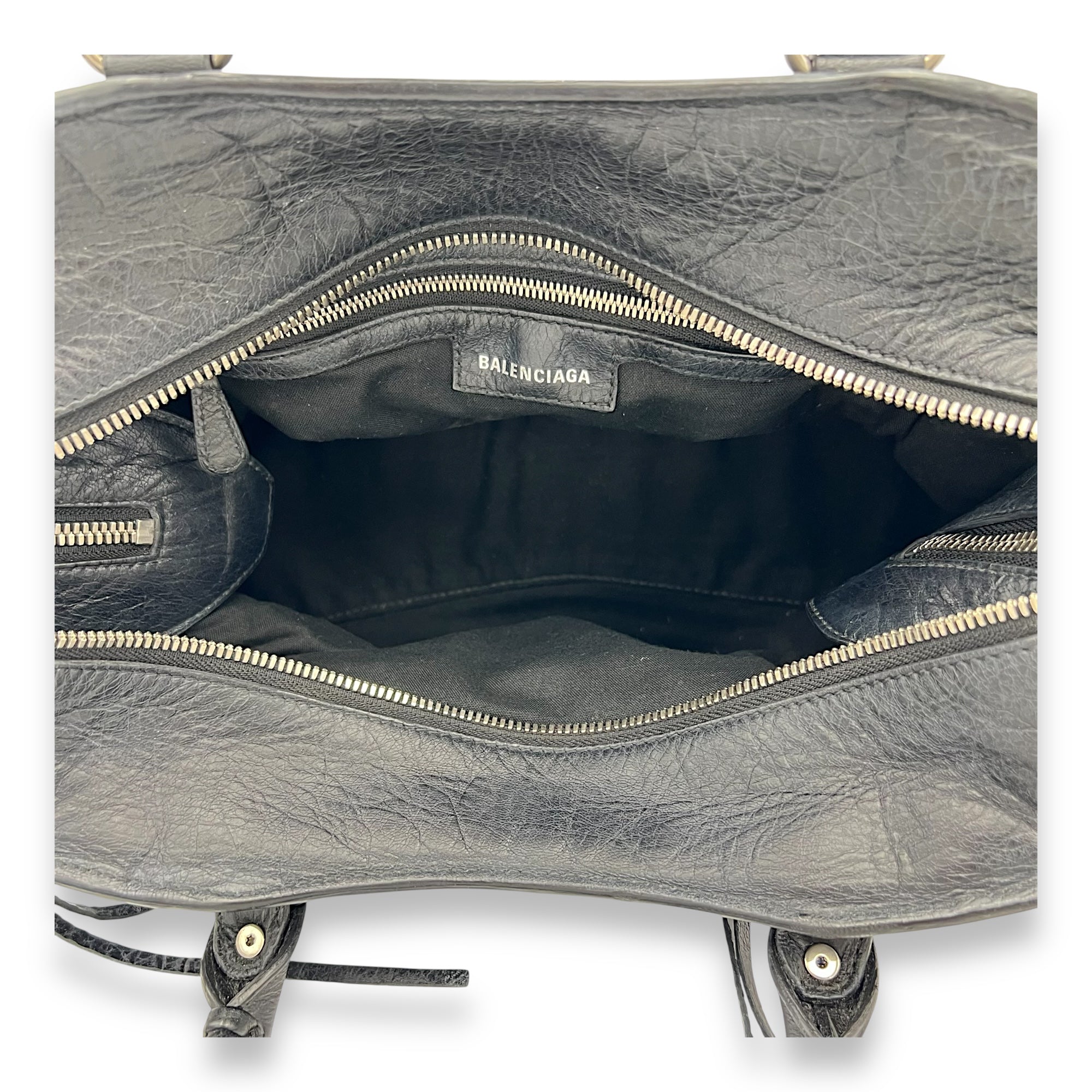 Balenciaga Neo Classic Top Handle Bag Black in Distressed Leather, Silver hardware_6