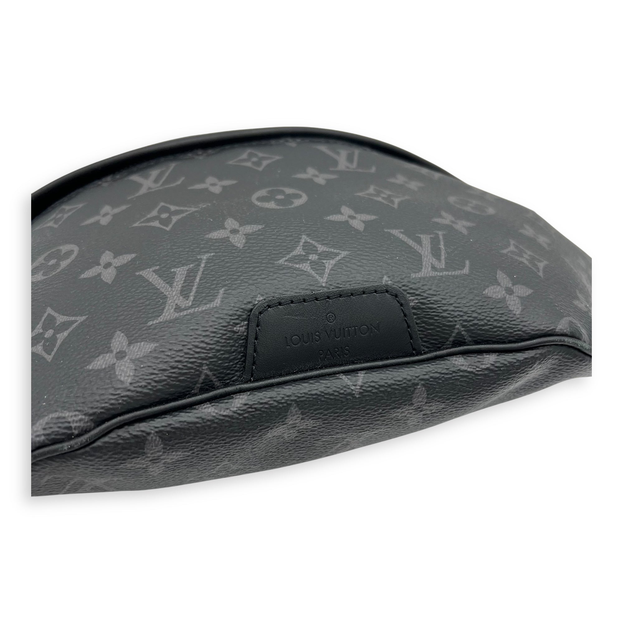 Louis Vuitton Discovery Belt Bag Eclipse in Monogram Coated Canvas, Silver hardware_9