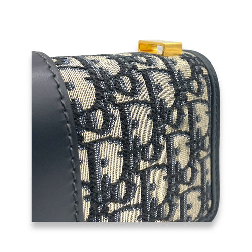 30 Montaigne Medium Shoulder bag in Jacquard, Gold Hardware