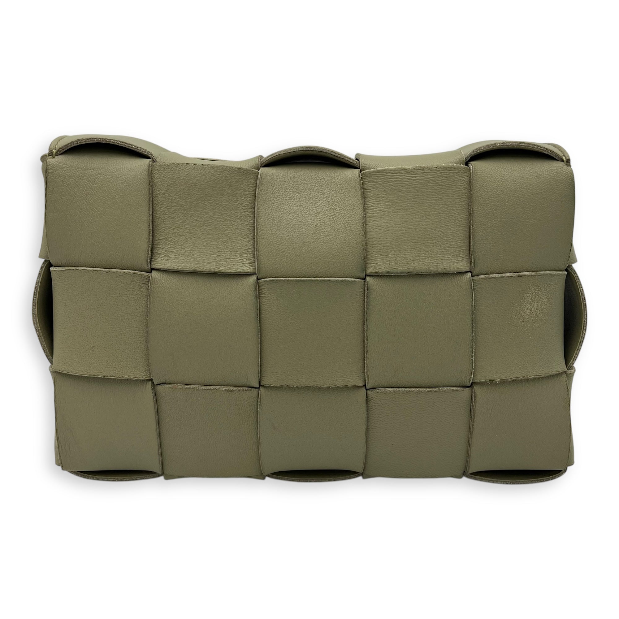 Bottega Veneta Cassette Green Shoulder Bag in Calfskin, Gold hardware_2