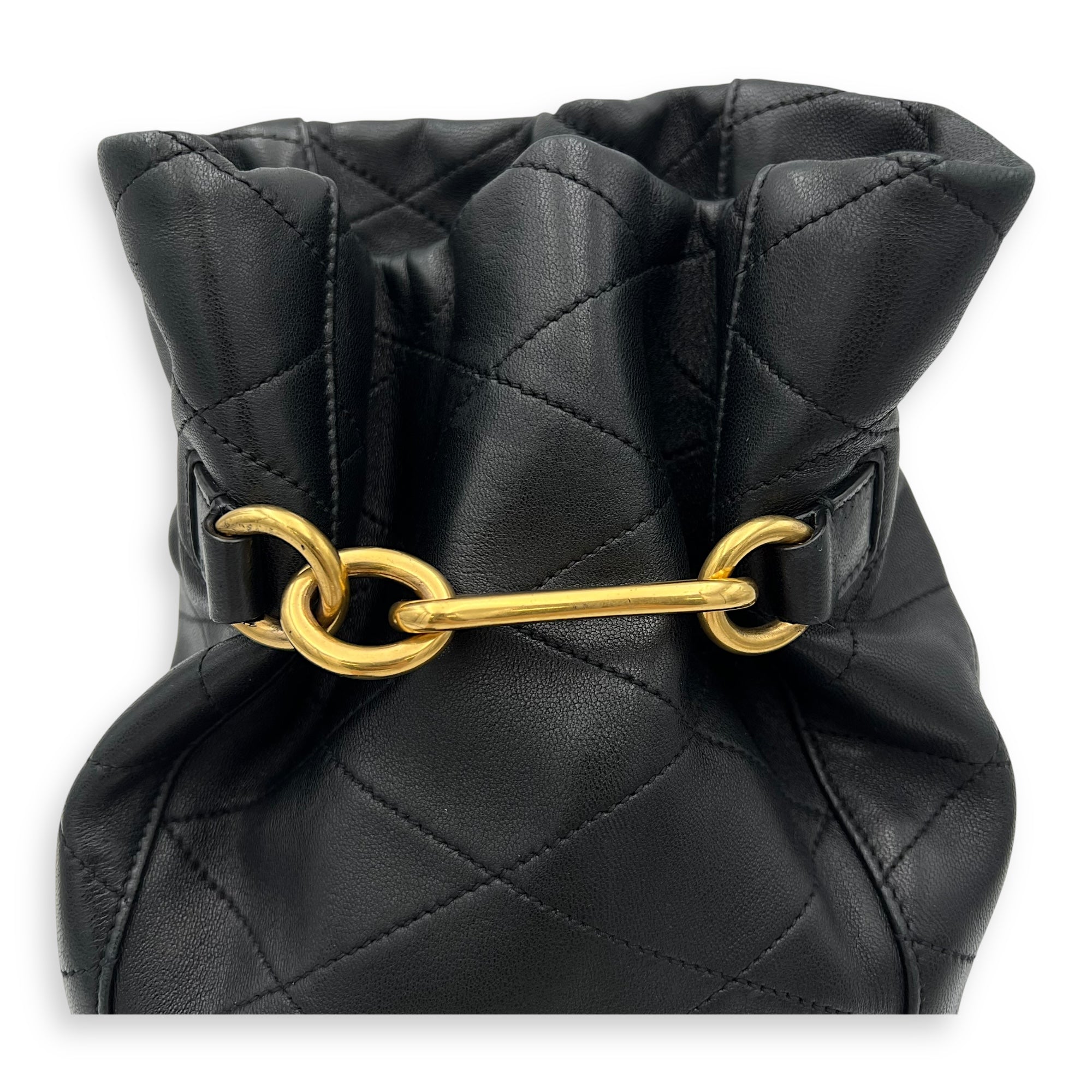 Saint Laurent Le Mallion Bucket Bag Black in Lambskin, Gold hardware_9