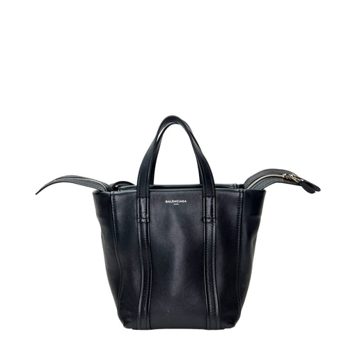 Laundry Cabas Black Top Handle Bag in Calfskin, Silver hardware