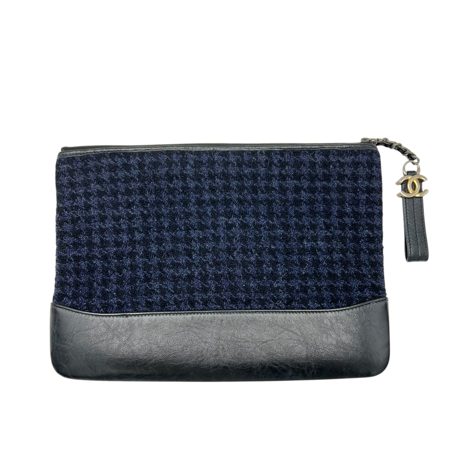 Chanel Gabrielle Clutch Blue in Tweed, Gold hardware_2