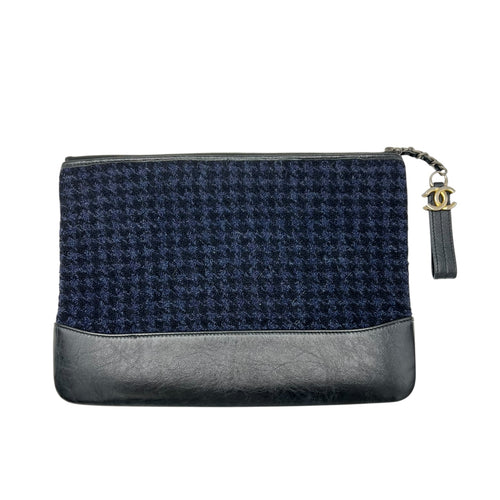 Chanel Gabrielle Clutch Blue in Tweed, Gold hardware_2