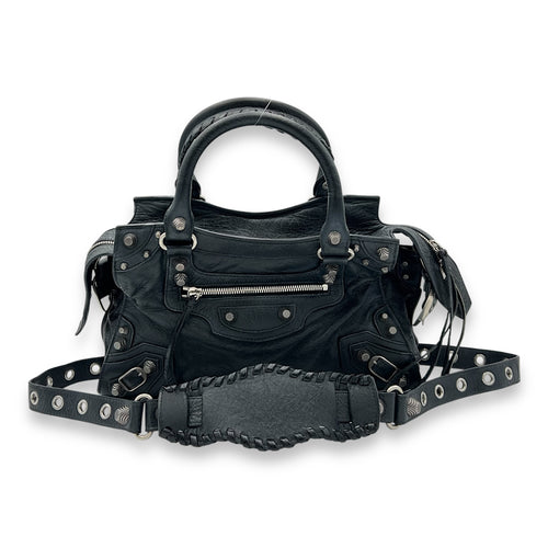 Balenciaga Neo Classic Top Handle Bag Black in Distressed Leather, Silver hardware_8