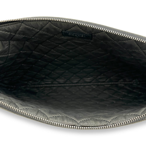 Sequin Deauville O Case Grey Clutch in Denim, Silver hardware