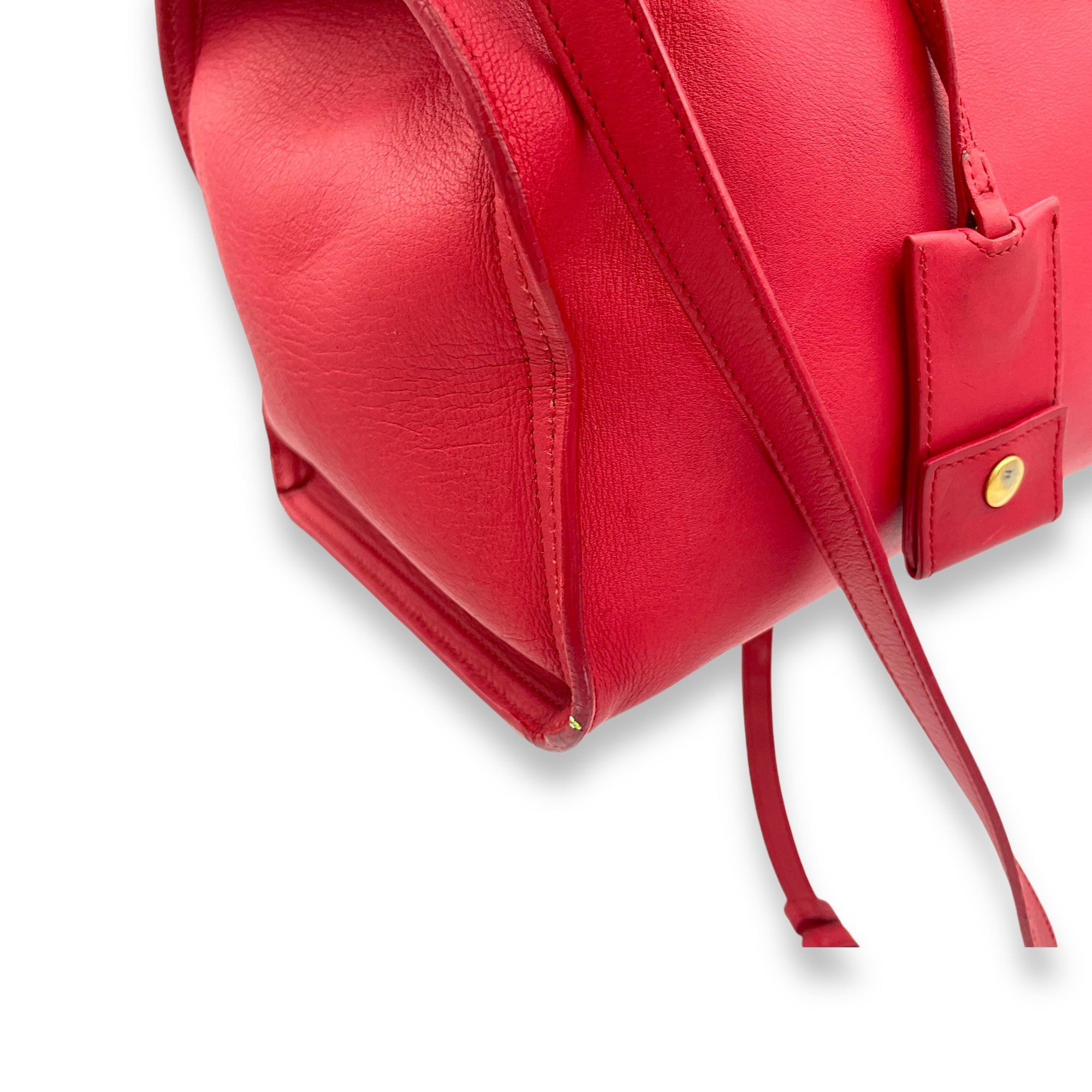 Classic Y Cabas Red Top Handle Bag in Calfskin, Gold hardware