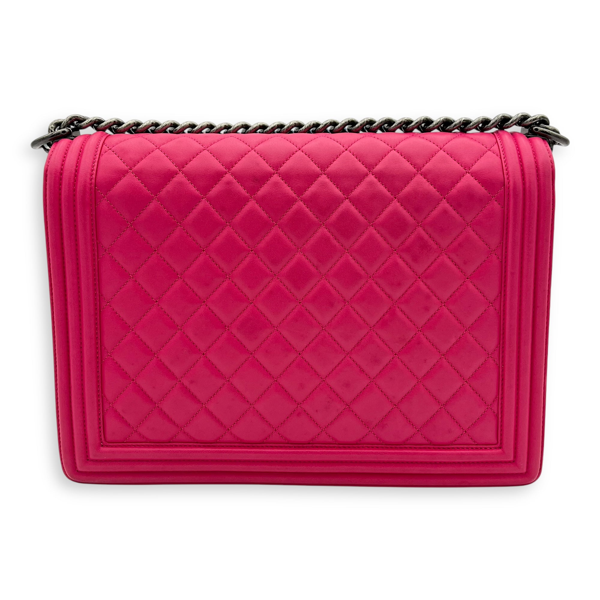 Chanel Boy Large Pink Shoulder Bag in Lambskin, Ruthenium hardware_2