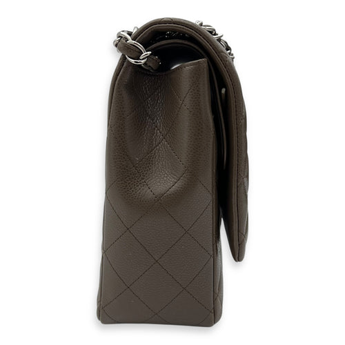 Chanel Classic Shoulder Bag Maxi Green in Caviar Leather, Silver hardware_3
