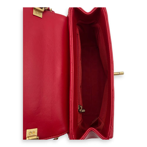 Chanel CC Pearl Top Handle Bag Red in Lambskin, Gold hardware_6