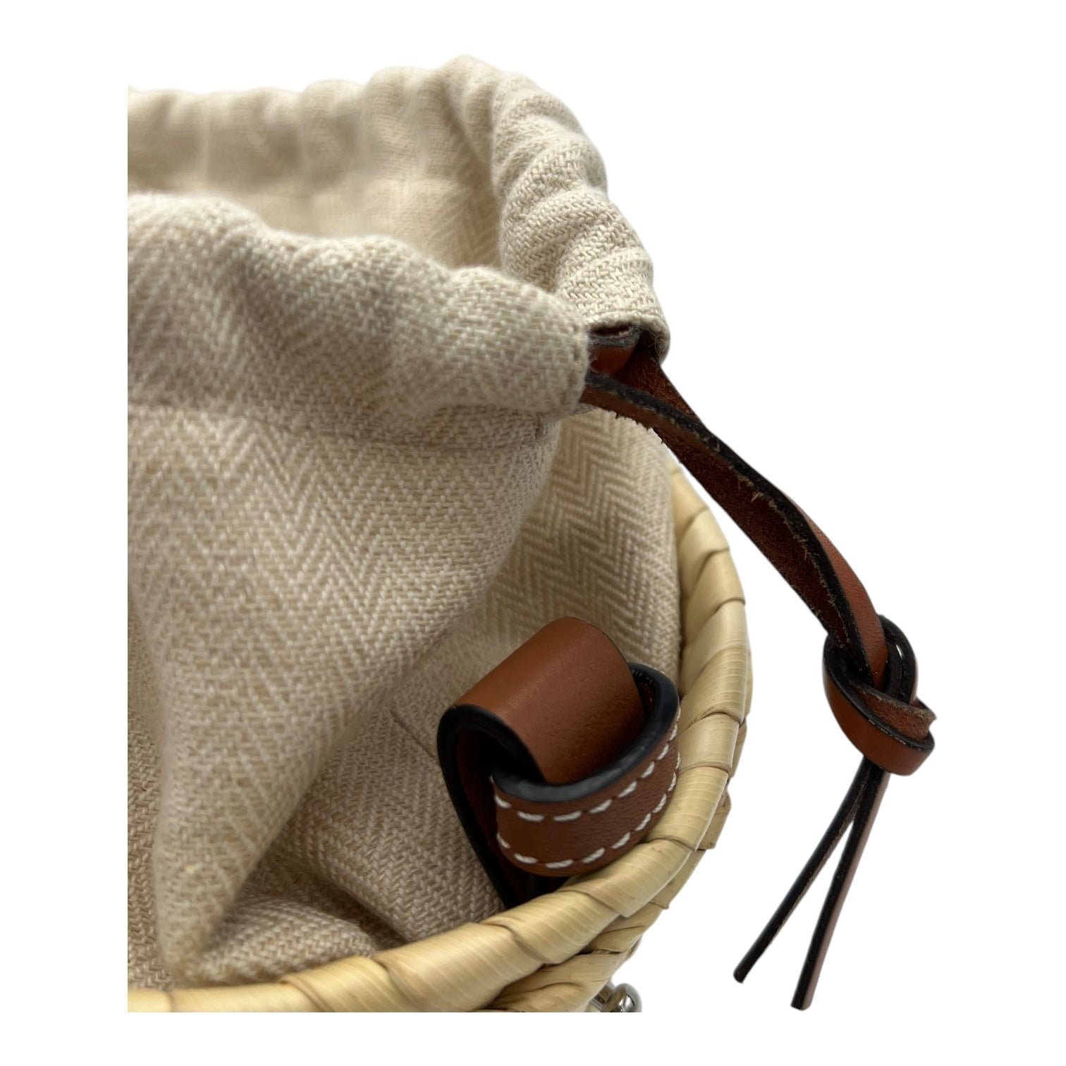 Loewe Anagram Bucket Bag Beige in Raffia, Silver hardware_7