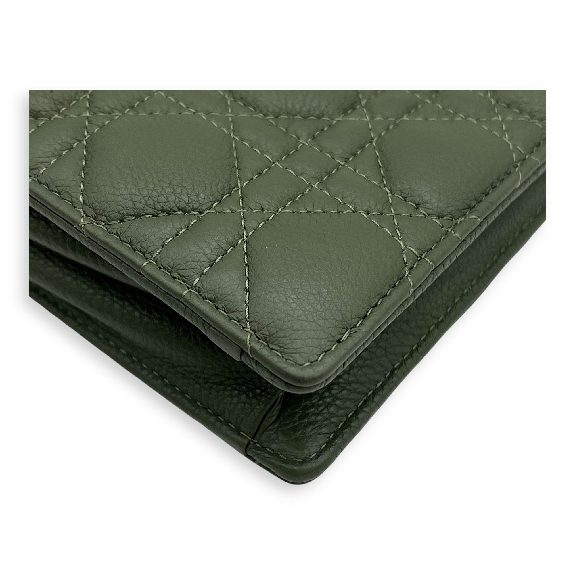 Christian Dior Caro Pouch with chain Green in Calfskin, Gold hardware_10