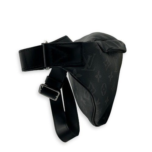 Louis Vuitton Discovery Belt Bag Eclipse in Monogram Coated Canvas, Silver hardware_4