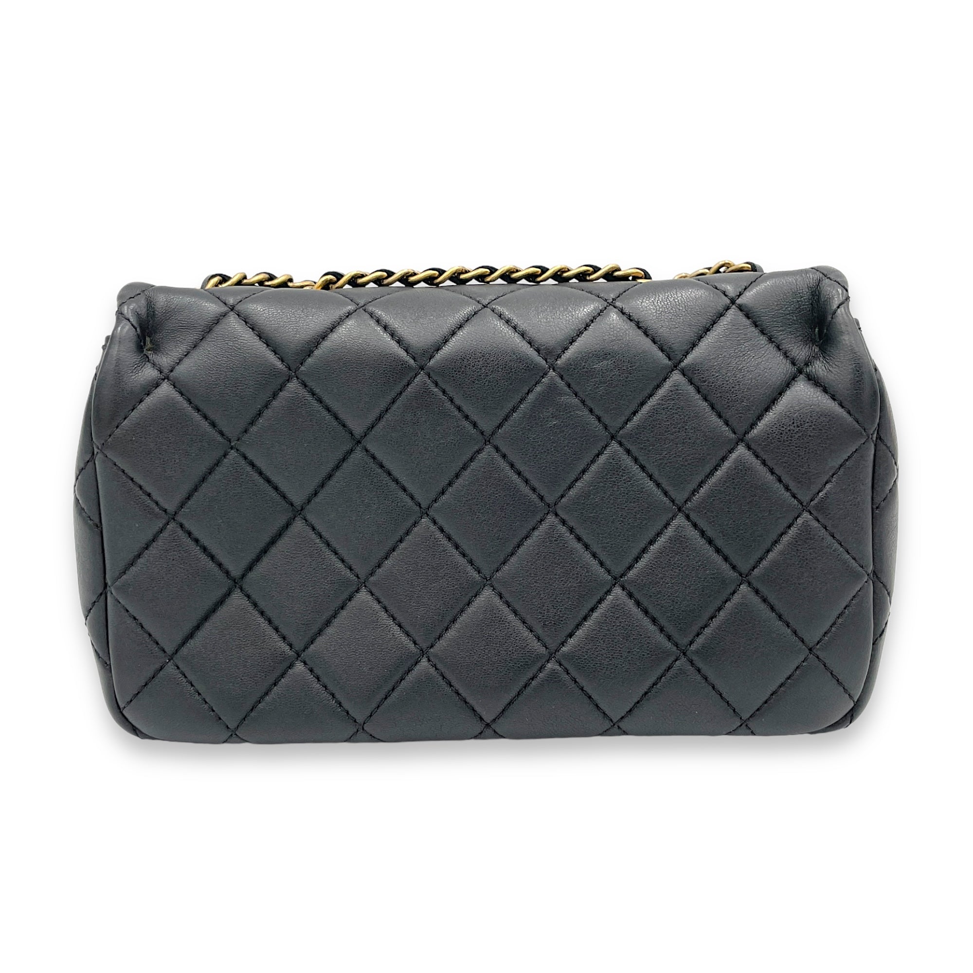 Classic Black Crossbody Bag in Lambskin, Gold hardware