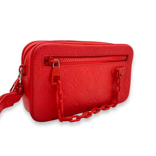 Pochette Volga Red Crossbody Bag in Taurillon Leather, Silver hardware