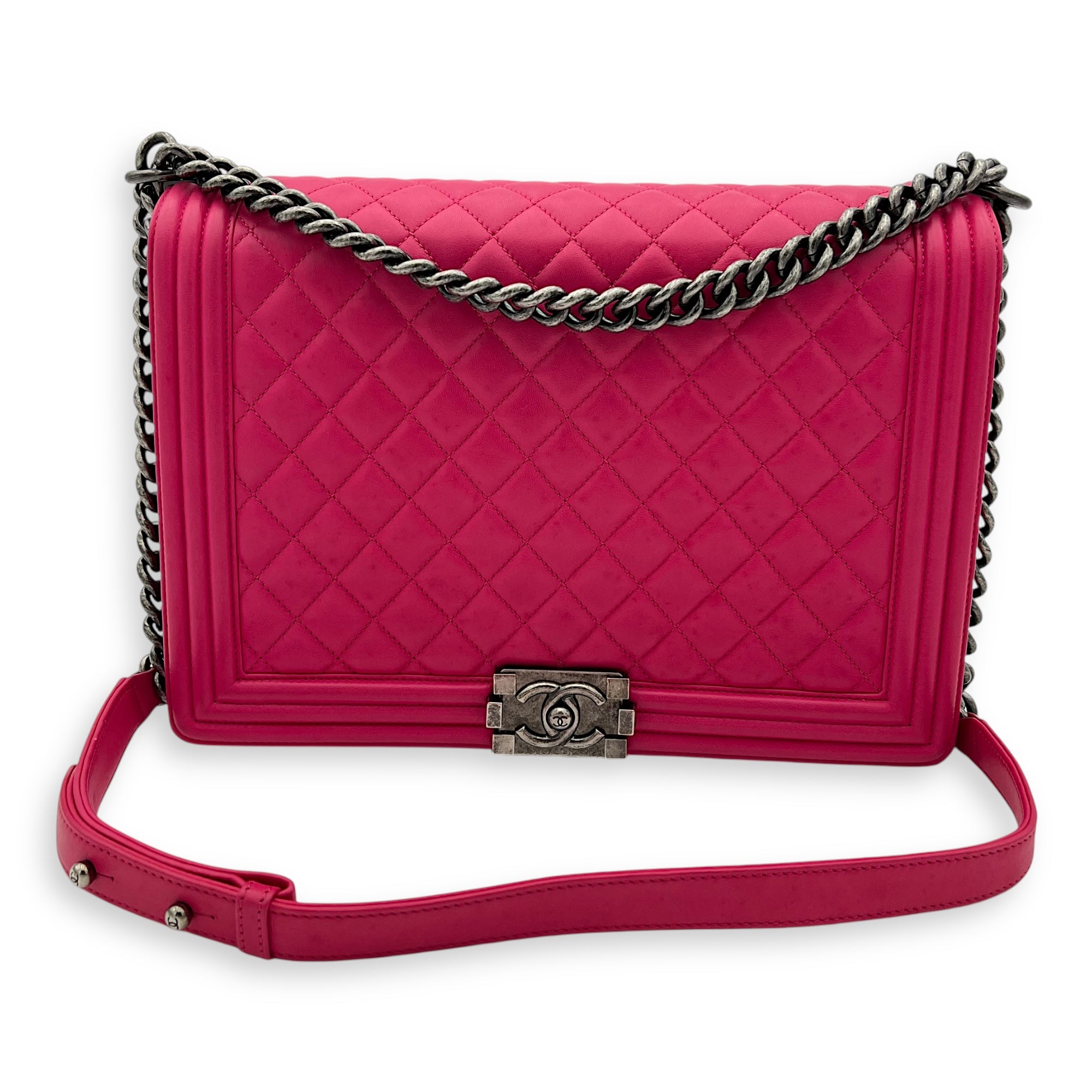 Chanel Boy Large Pink Shoulder Bag in Lambskin, Ruthenium hardware_19