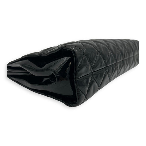 Chanel CC Quilted Black Clutch in Patent Leather, Silver hardware_9