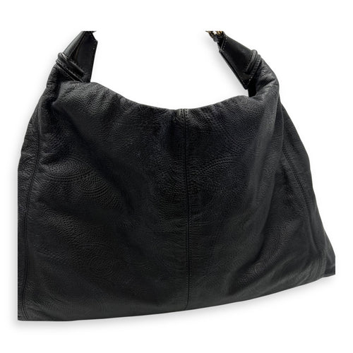 Chanel Paris- Moscow 2009 Black Shoulder Bag in Calfskin, Gold hardware_13