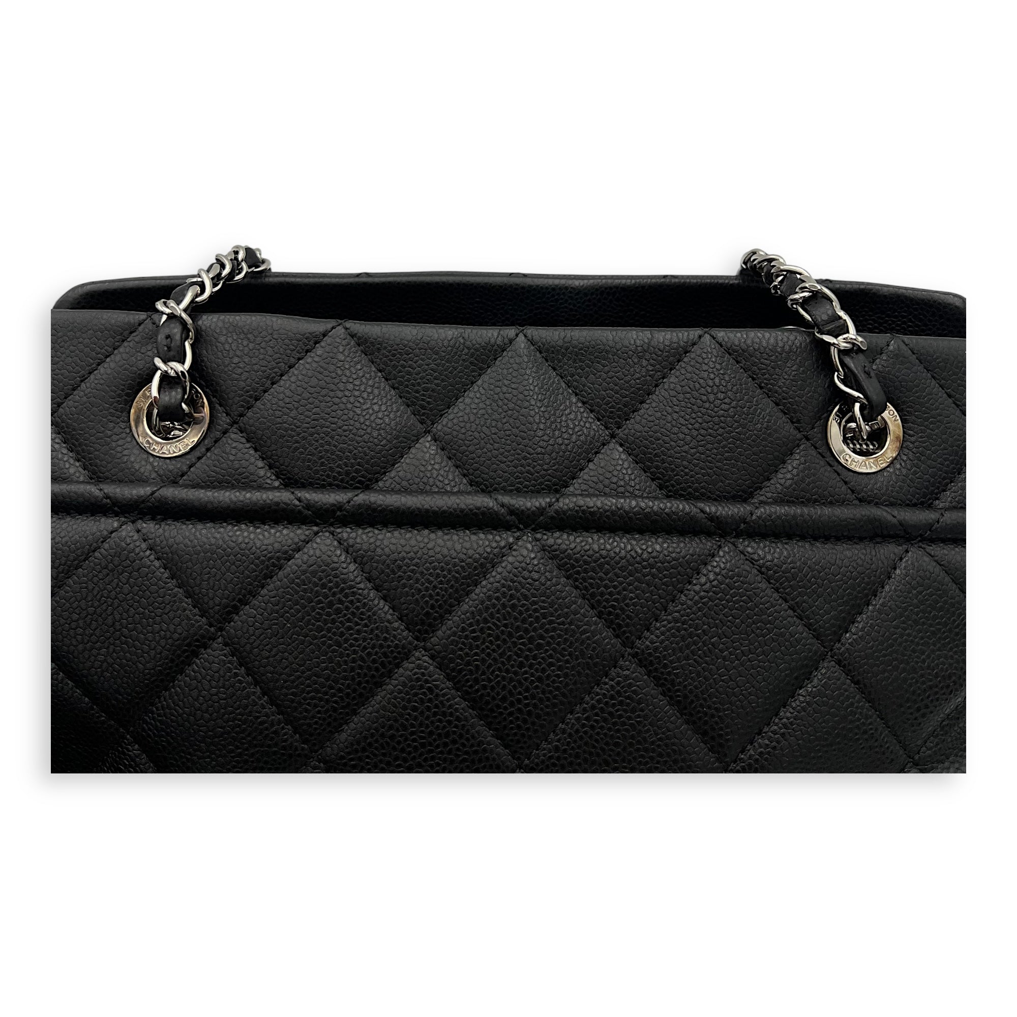 Chanel CC Tote Bag Black in Caviar Leather, Gold hardware_9