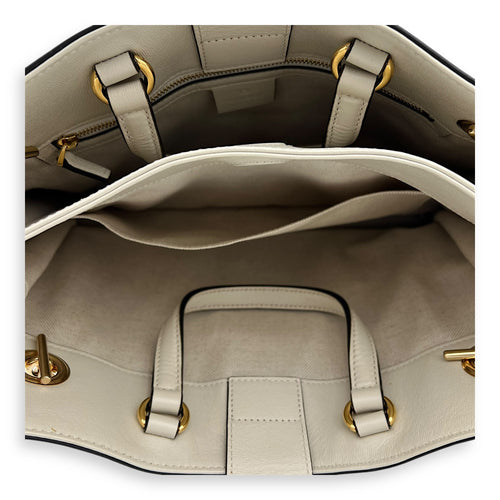 Gucci Horsebit 1955 Top Handle Bag White in Calfskin, Gold hardware_6