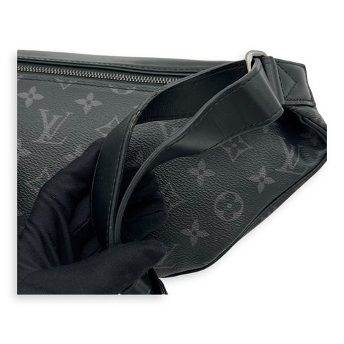 Louis Vuitton Discovery Belt Bag Eclipse in Monogram Coated Canvas, Silver hardware_8