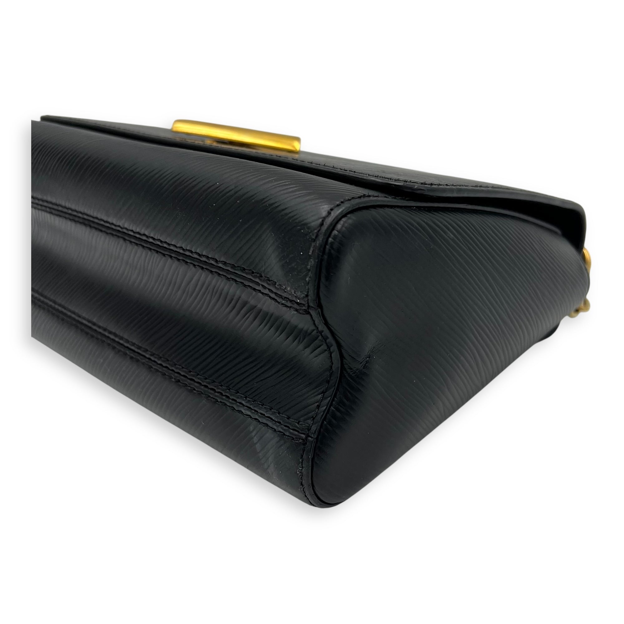 Louis Vuitton  Twist MM Crossbody bag in Epi leather, Gold Hardware_9
