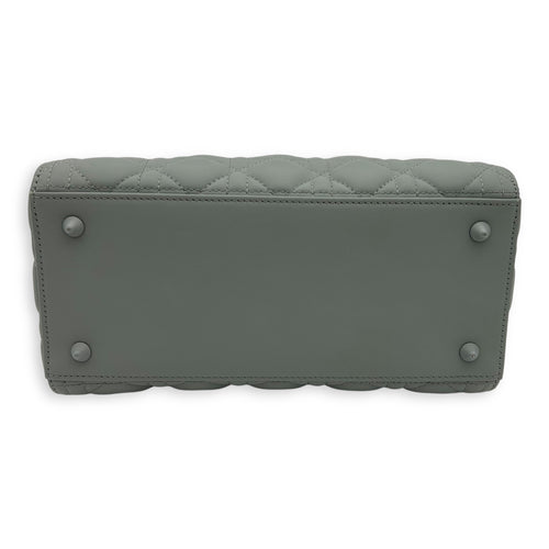 Christian Dior Lady Dior Medium Grey Top Handle Bag in Lambskin, Ultramatte hardware_5