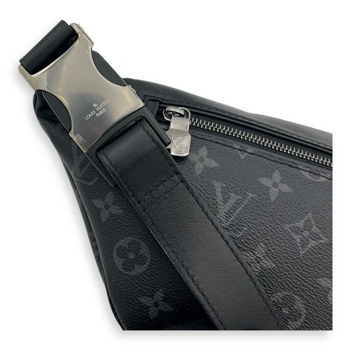 Louis Vuitton Discovery Belt Bag Eclipse in Monogram Coated Canvas, Silver hardware_7