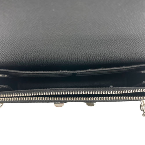 Twist Black Wallet On Chain in Epi Leather, Silver hardware