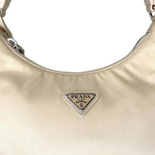 Re-Edition 2005 Beige Shoulder Bag in Nylon, Silver hardware