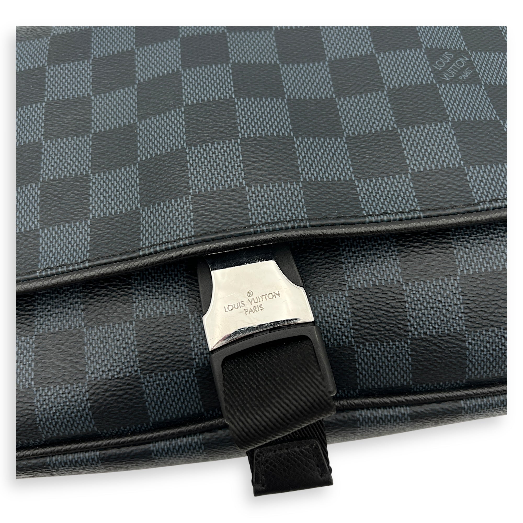 Match Point Messenger Cobalt Damier in Coated Canvas, Silver hardware