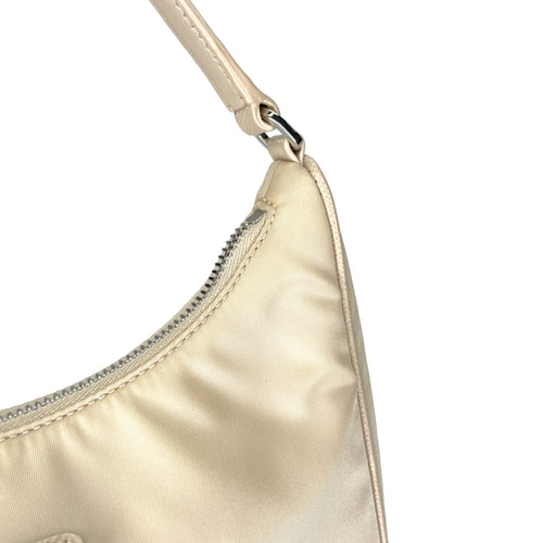 Re-Edition 2005 Beige Shoulder Bag in Nylon, Silver hardware