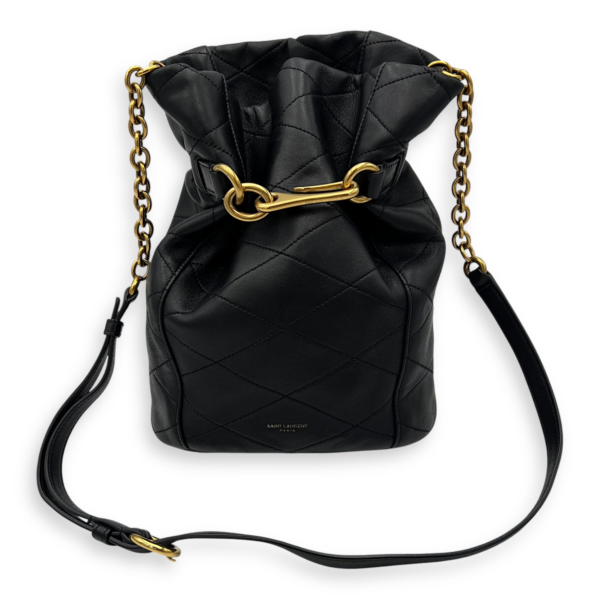 Saint Laurent Le Mallion Bucket Bag Black in Lambskin, Gold hardware_10