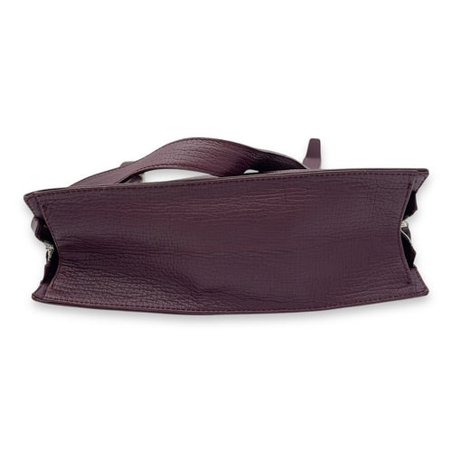 Loewe Anagram Crossbody Bag Red in Calfskin, Gold hardware_5