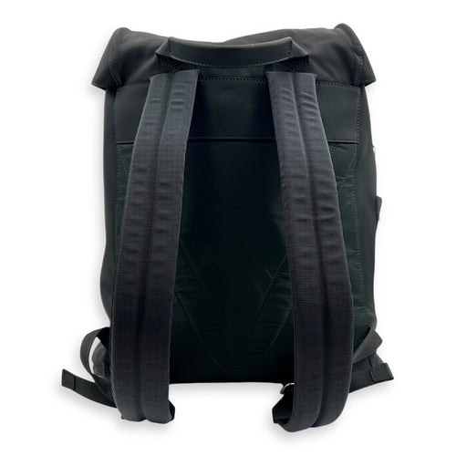 Louis Vuitton V-Line Pulse Grey Backpack in Calfskin, Silver hardware_2