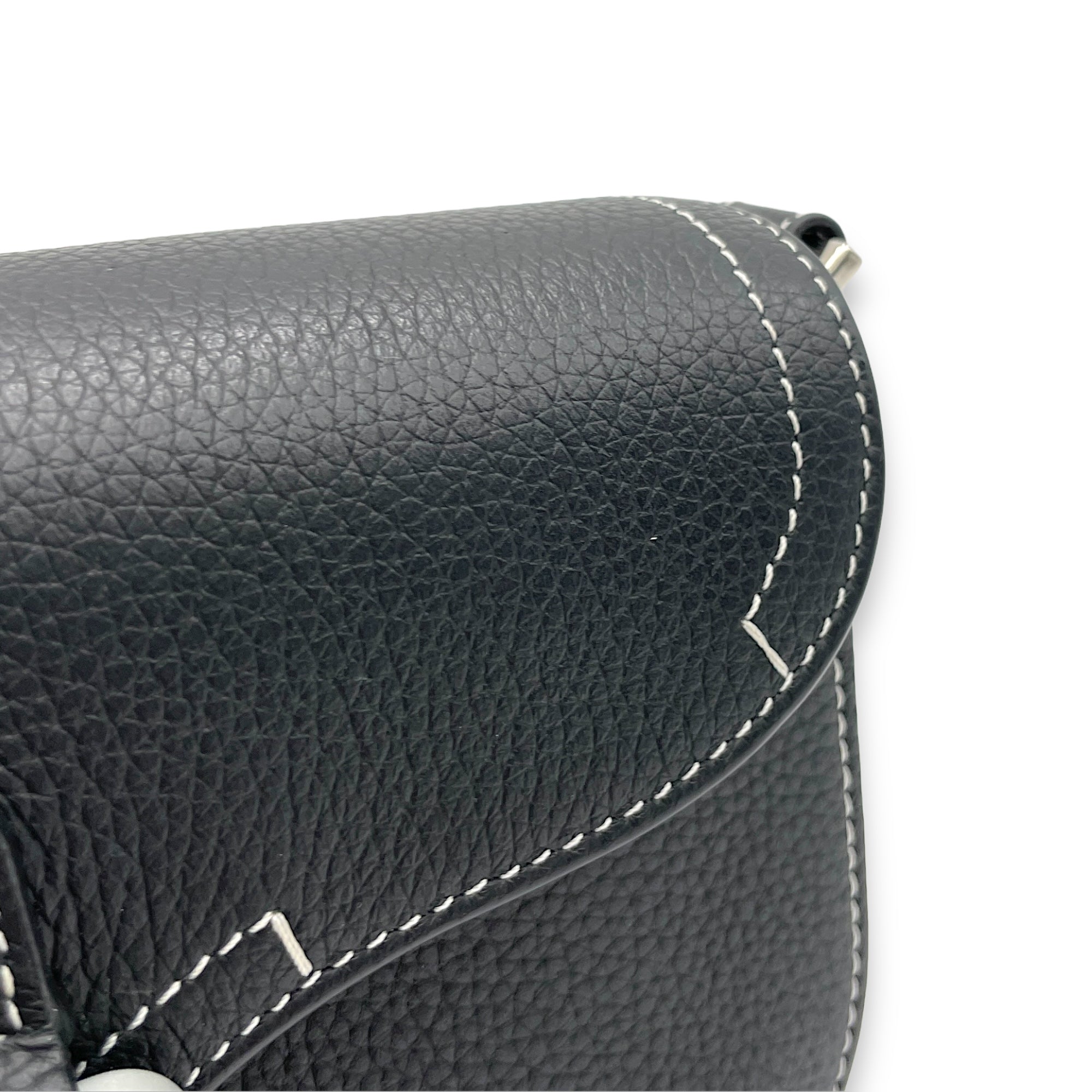 Saddle Crossbody Bag Black in Calfskin, Silver hardware