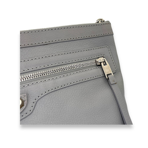 Clip Grey Clutch in Goat Leather, Silver hardware