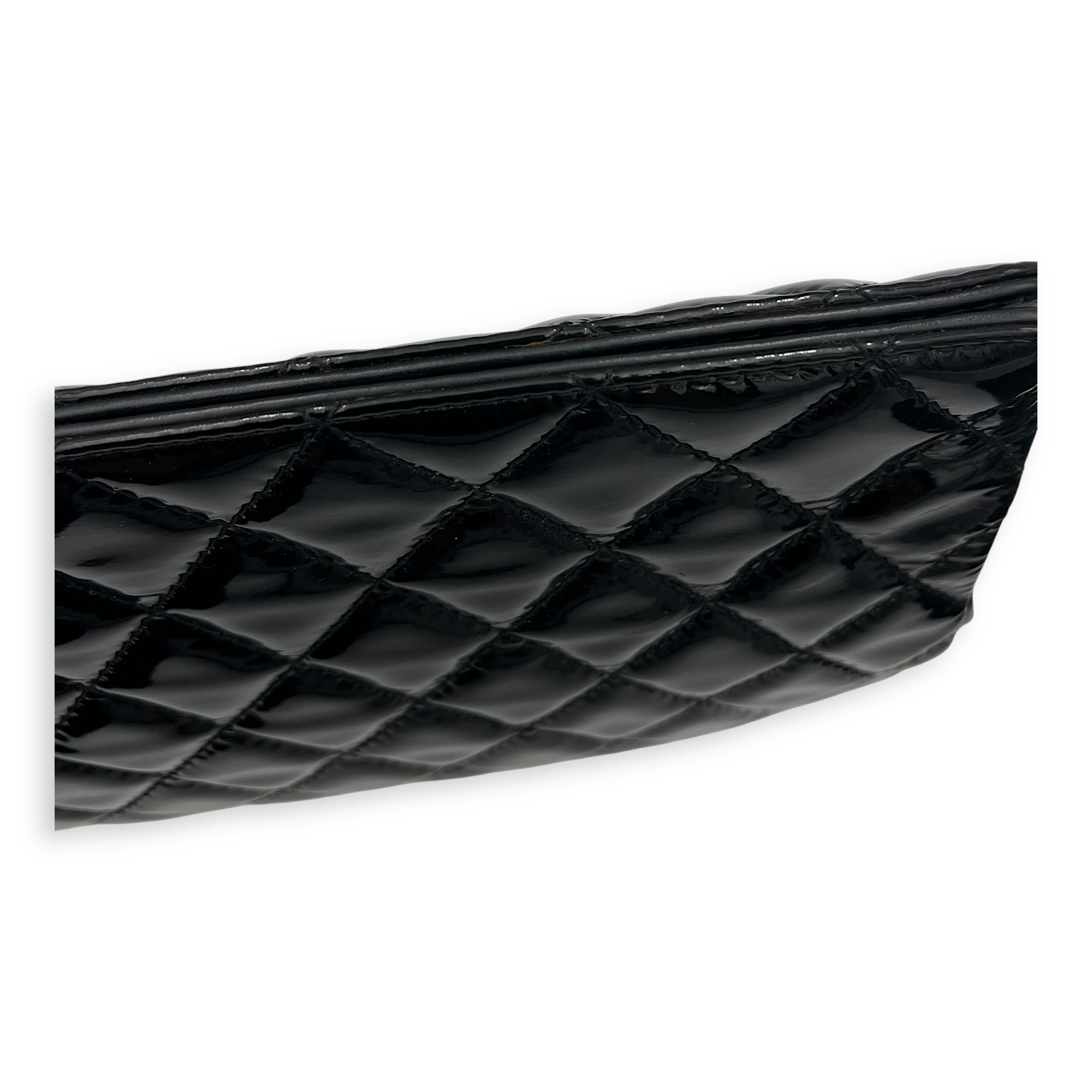 Chanel CC Quilted Black Clutch in Patent Leather, Silver hardware_8