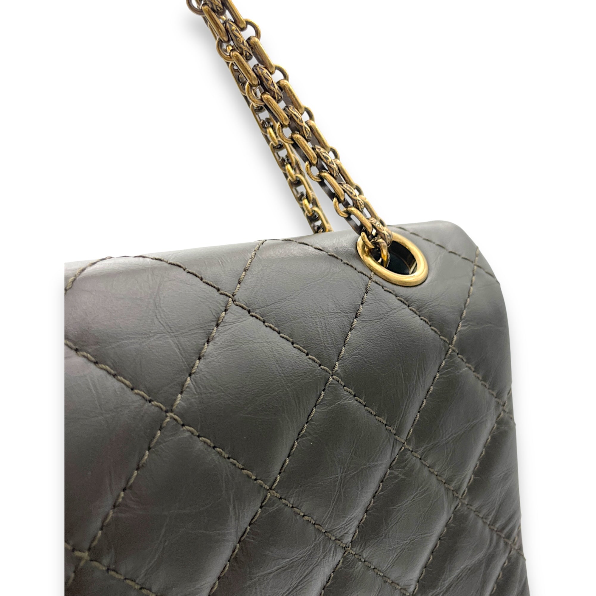 2.55 Shoulder Bag Black in Calfskin, Gold hardware