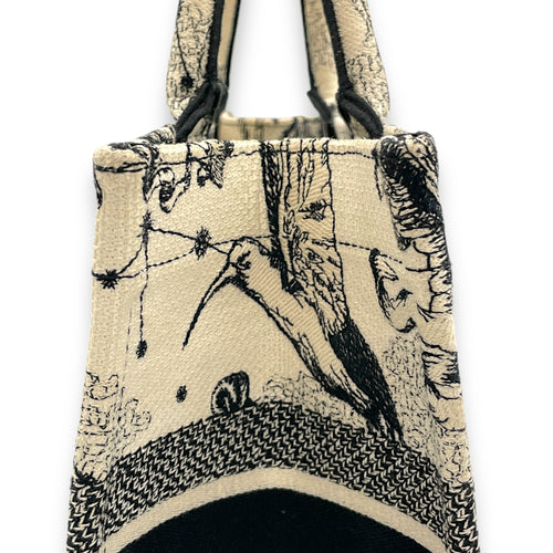 Book Tote Medium Black Top Handle Bag in Jacquard