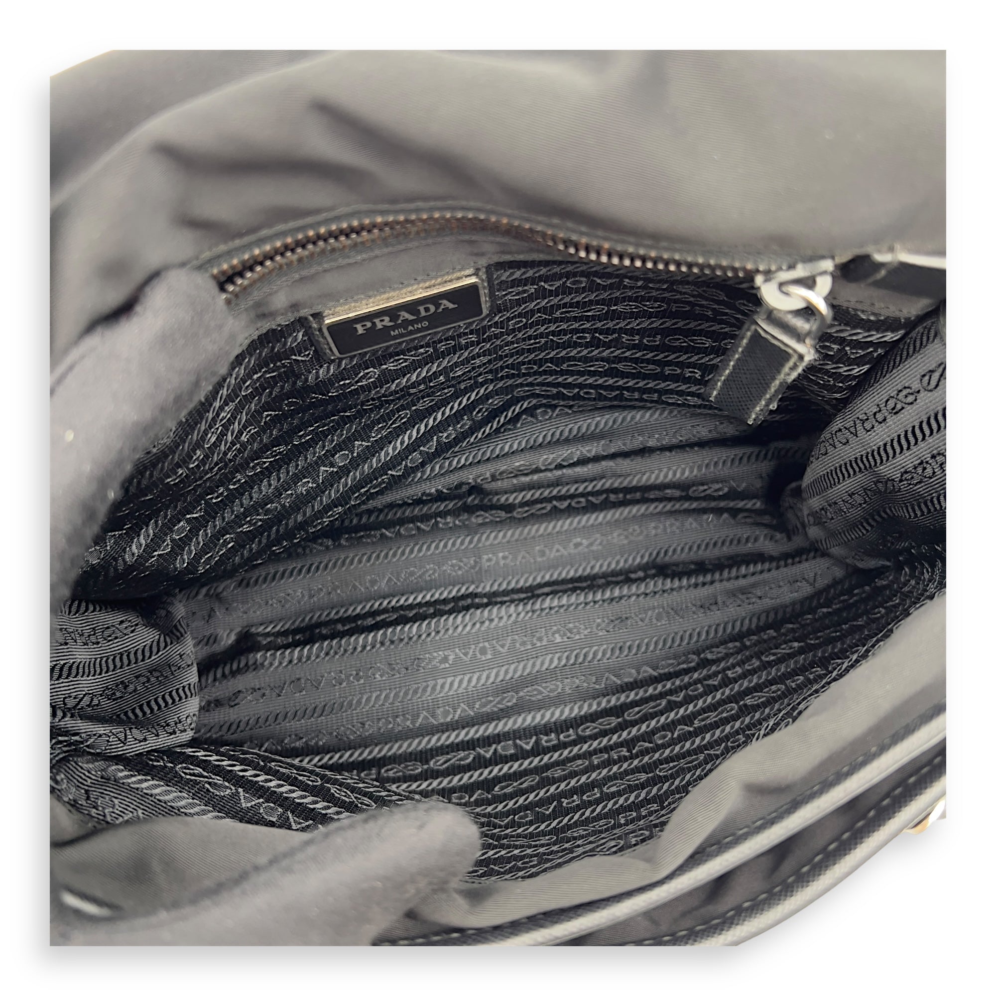 Prada Logo Messenger Black in Nylon, Silver hardware_6
