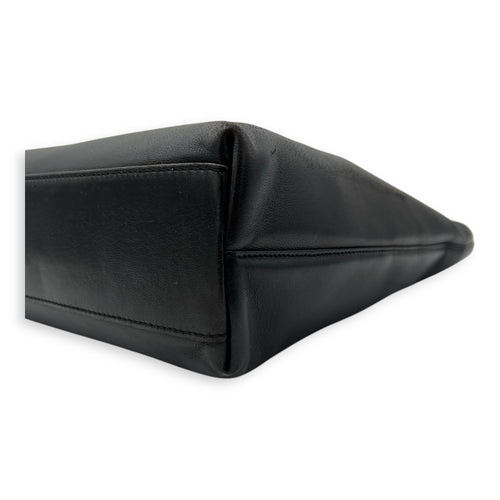 Salvatore Ferragamo Others Shoulder Bag Black in Calfskin, Silver hardware_11