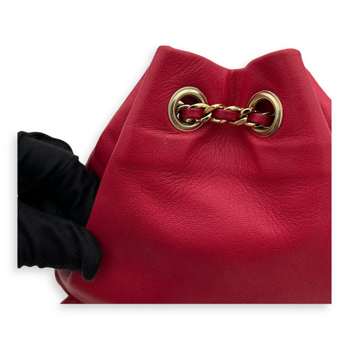 Chanel Seoul Red Backpack in Lambskin, Gold hardware_11
