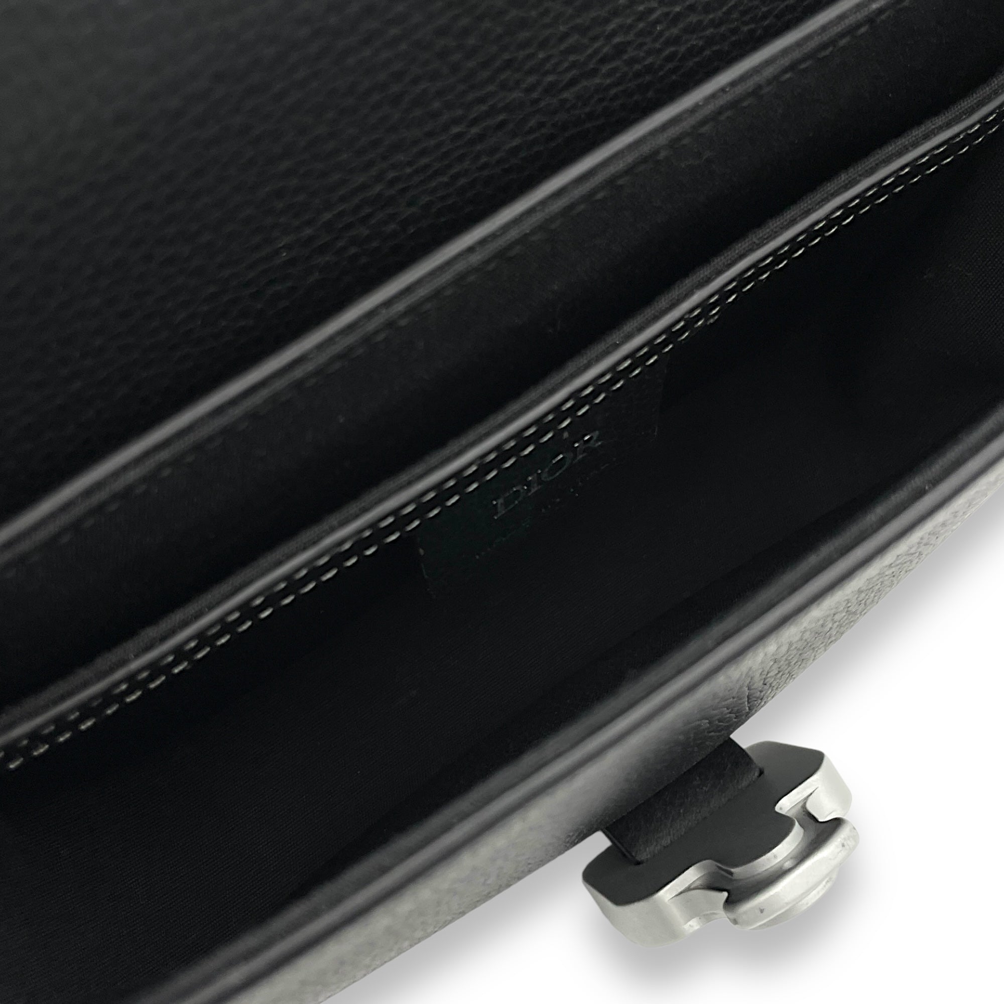 Saddle Crossbody Bag Black in Calfskin, Silver hardware