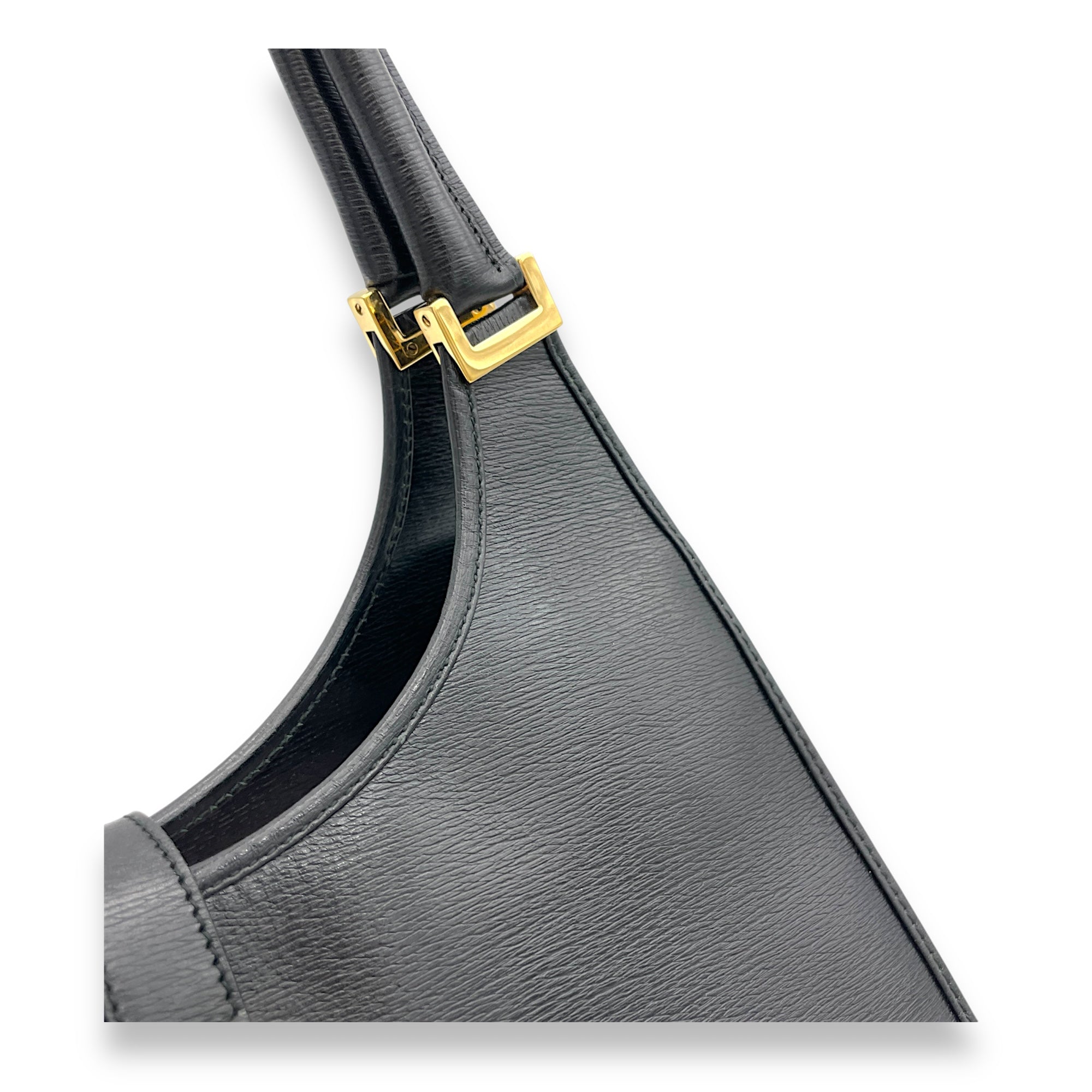 Jackie Shoulder Bag Black in Calfskin, Gold hardware