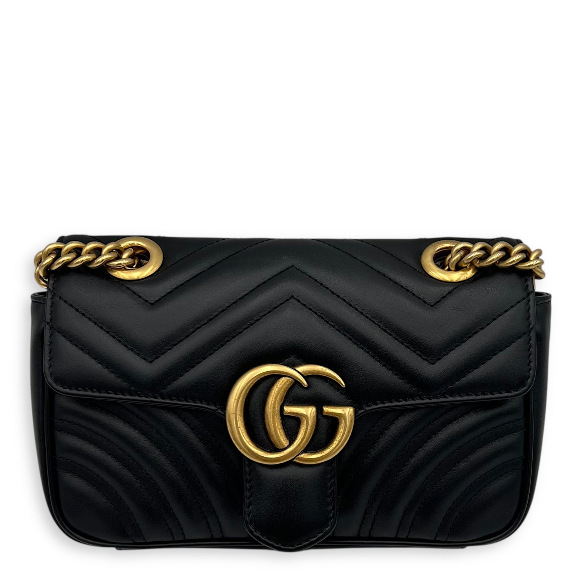 Gucci GG Marmont Shoulder Bag Black in Calfskin, Gold hardware_1