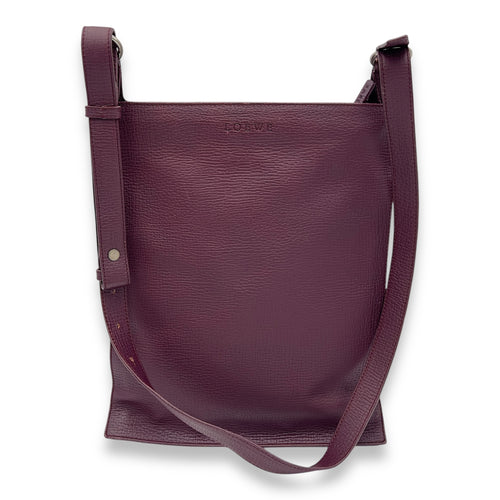 Loewe Anagram Crossbody Bag Red in Calfskin, Gold hardware_8
