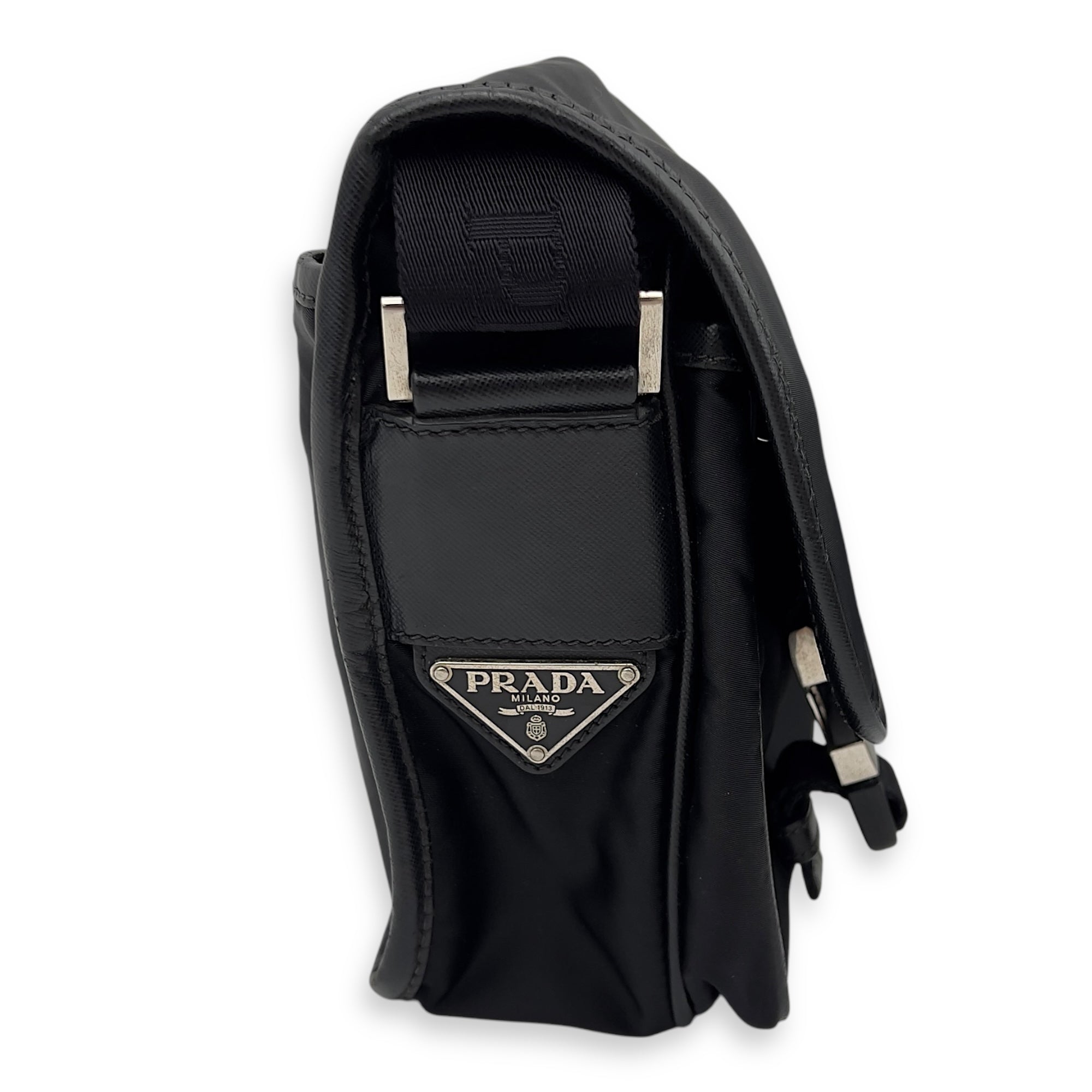Prada Logo Messenger Black in Nylon, Silver hardware_4